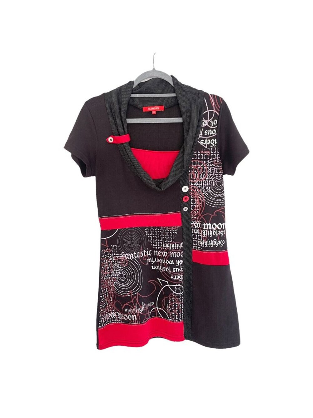 Le Grenier Size Black Red Graphic Short Sleeve Tunic Top Cowl Neck Art to Wear